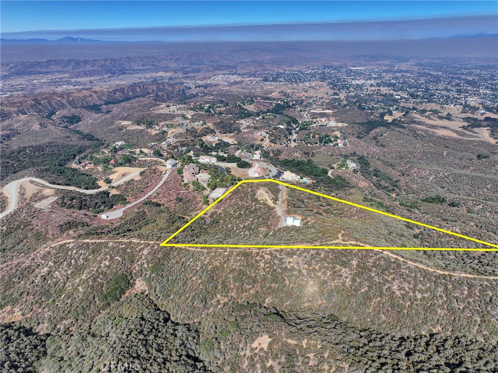 37995 Leta Drive Calimesa, CA 92320 - Photo 4 of 38