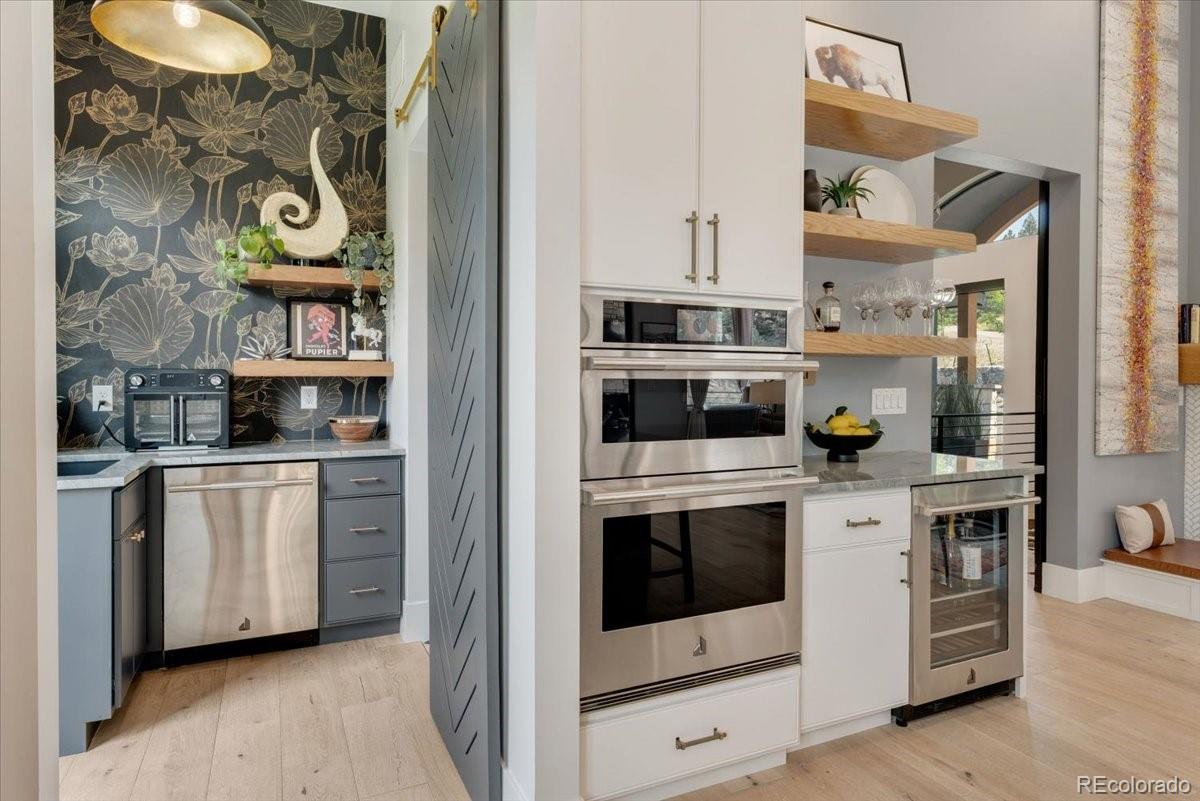 21429 Trappers Trail Morrison, CO 80465 - Photo 17 of 49