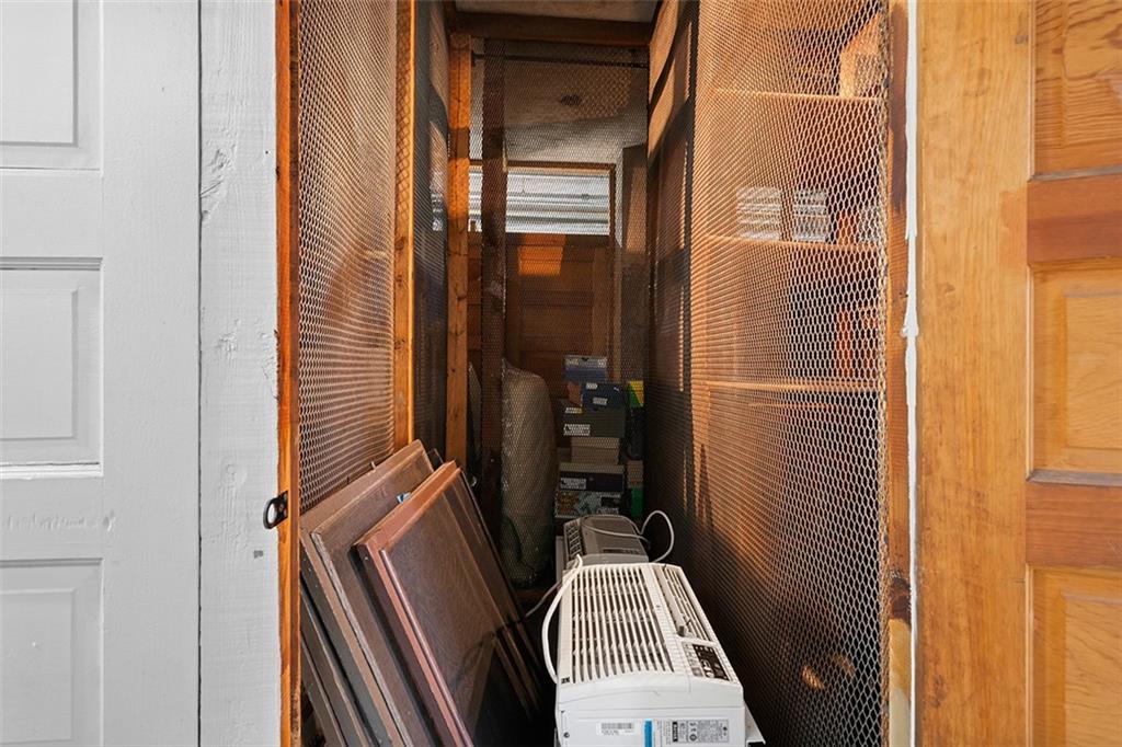 166 North Dithridge Street, Unit 1E Pittsburgh, PA 15213 - Photo 30 of 31