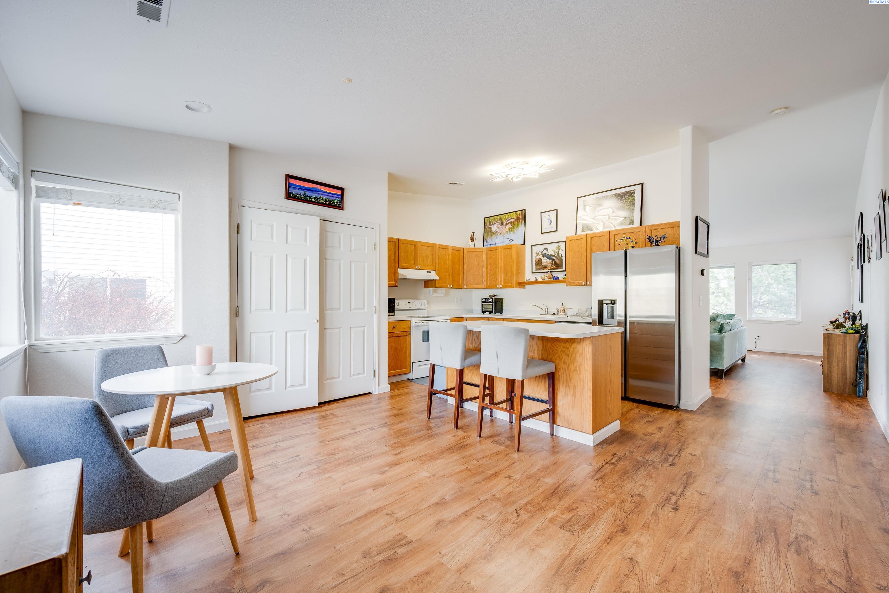 545 Southeast Quail Ridge Drive, Unit 1 Pullman, WA 99163 - Photo 2 of 22 Gallery Image 2