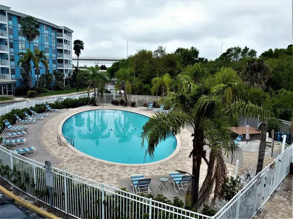 $1,695 | 3315 58th Avenue South, Unit 318, St. Petersburg, FL 33712