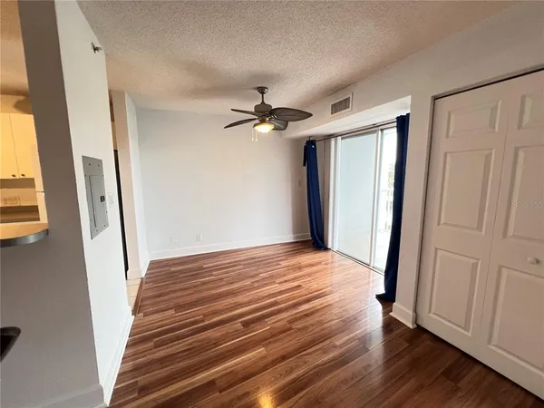 $1,695 | 3315 58th Avenue South, Unit 318, St. Petersburg, FL 33712