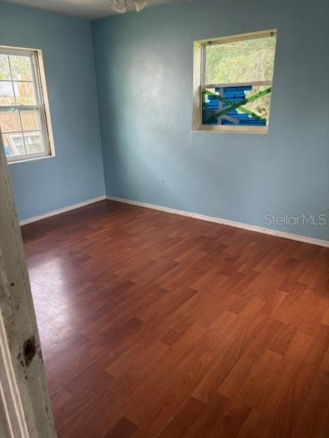 3310 Lexington Street Sarasota, FL 34231 - Photo 27 of 35 an empty room with windows