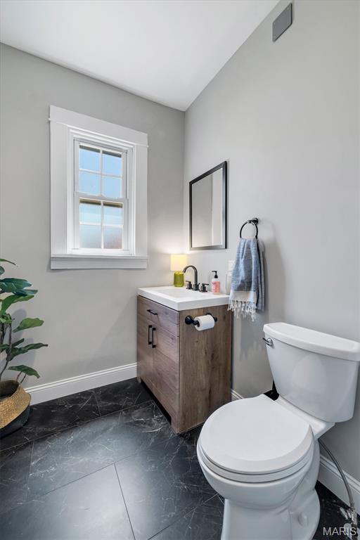 7012 South Rock Hill Road St. Louis, MO 63123 - Photo 13 of 54
