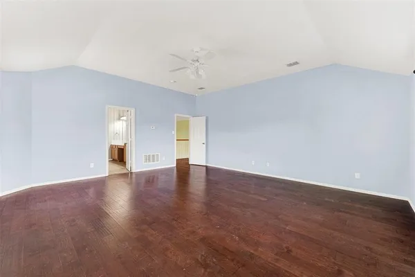 $3,900 | 509 Lochwood Drive, Murphy, TX 75094