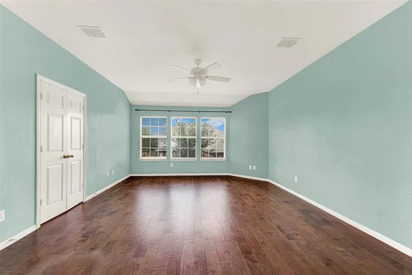 $3,900 | 509 Lochwood Drive, Murphy, TX 75094