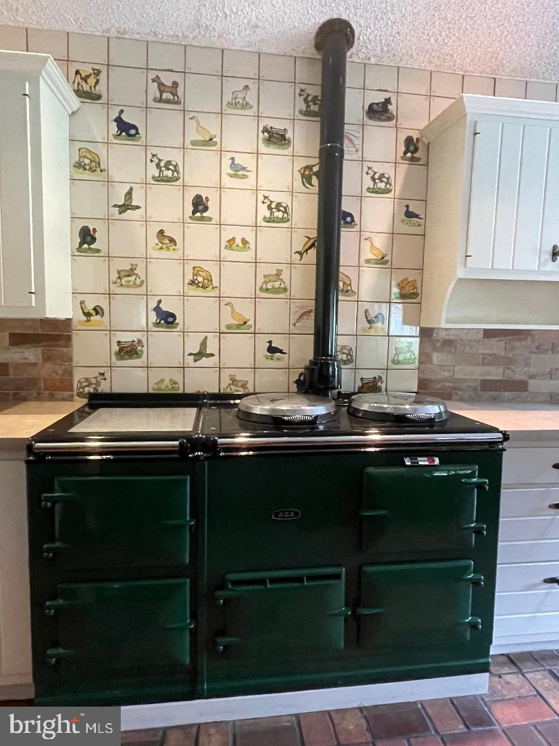 4428 Province Line Road Princeton, NJ 08540 - Photo 17 of 43 AGA Stove