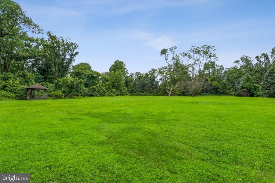 4428 Province Line Road Princeton, NJ 08540 - Photo 4 of 43 Spacious backyard
