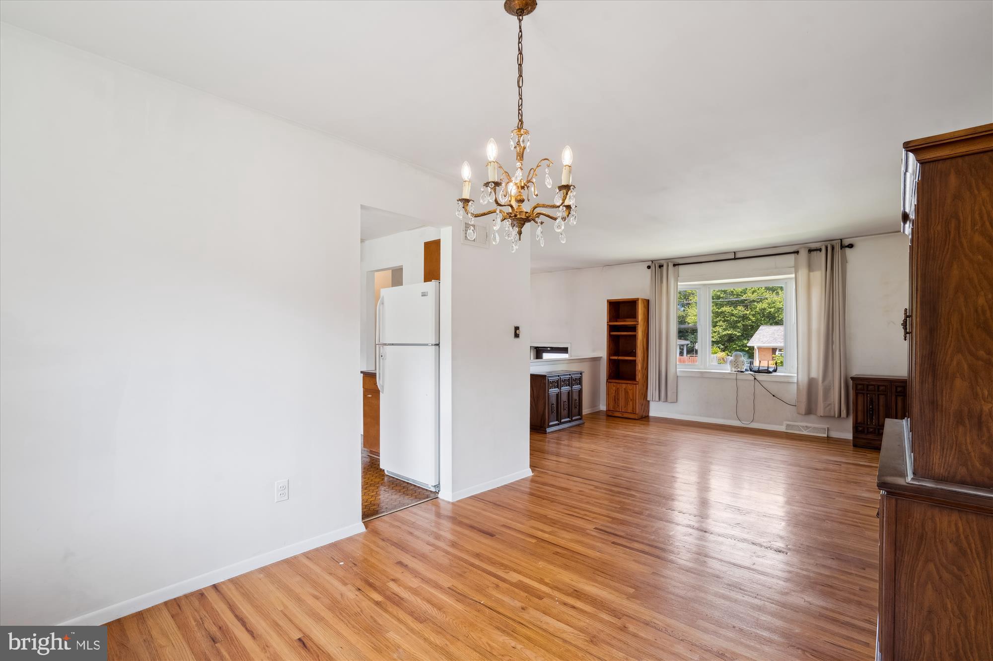 10520 Truxton Road Hyattsville, MD 20783 - Photo 9 of 30 Dining Room Wood Floors