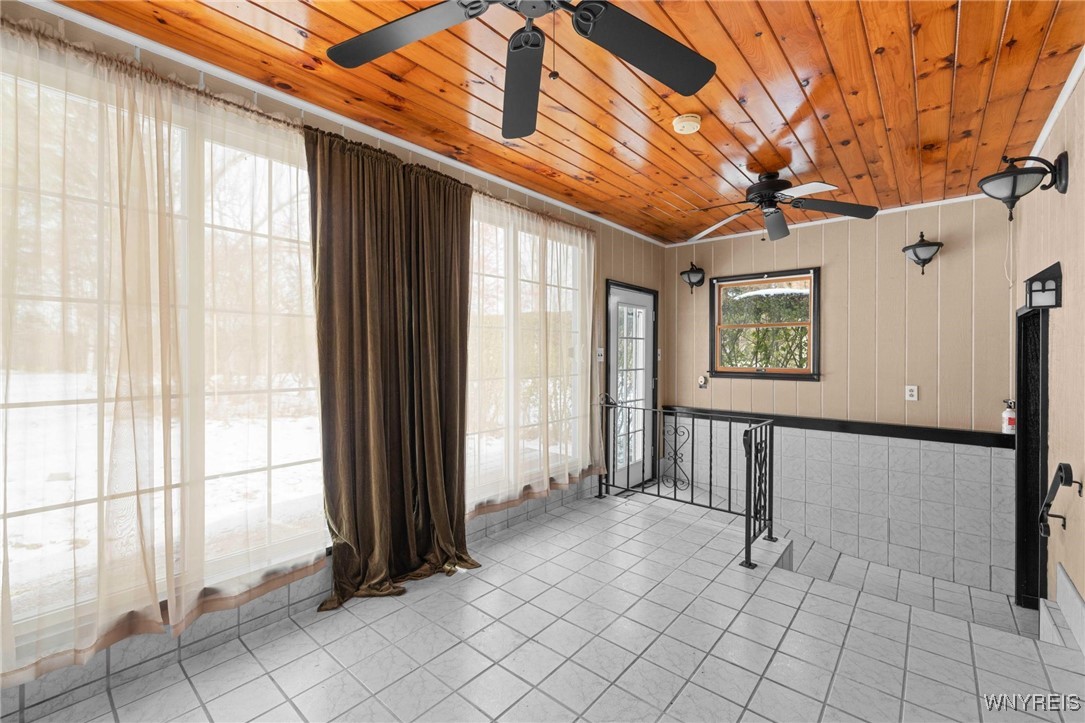 6940 Versailles Plank Road Evans, NY 14047 - Photo 31 of 39