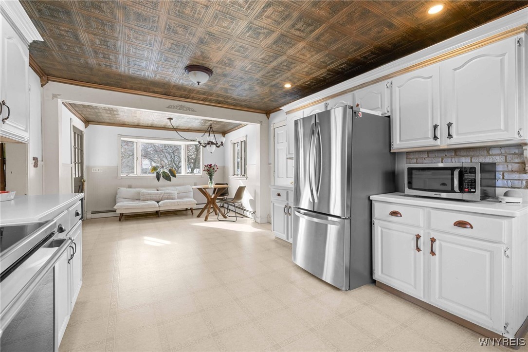 6940 Versailles Plank Road Evans, NY 14047 - Photo 8 of 39