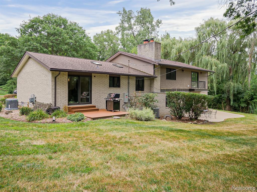 1021 Dowling Road Bloomfield Hills, MI 48304 - Photo 50 of 58 Gallery Image 50