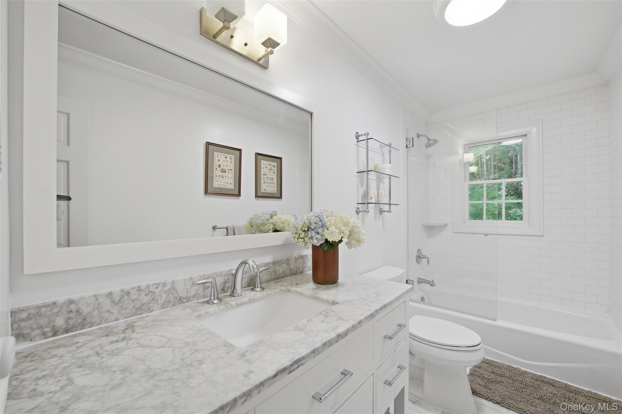 13 Schildbach Road Pound Ridge, NY 10576 - Photo 22 of 46 2nd floor hall bath