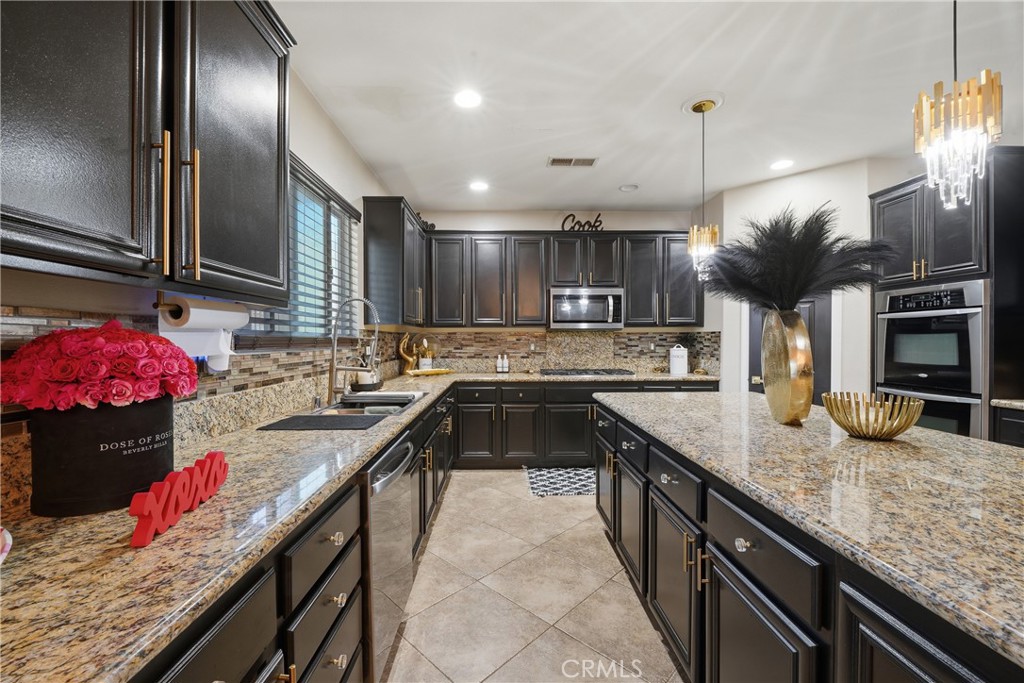 16180 Angel Canyon Drive Riverside, CA 92503 - Photo 13 of 61