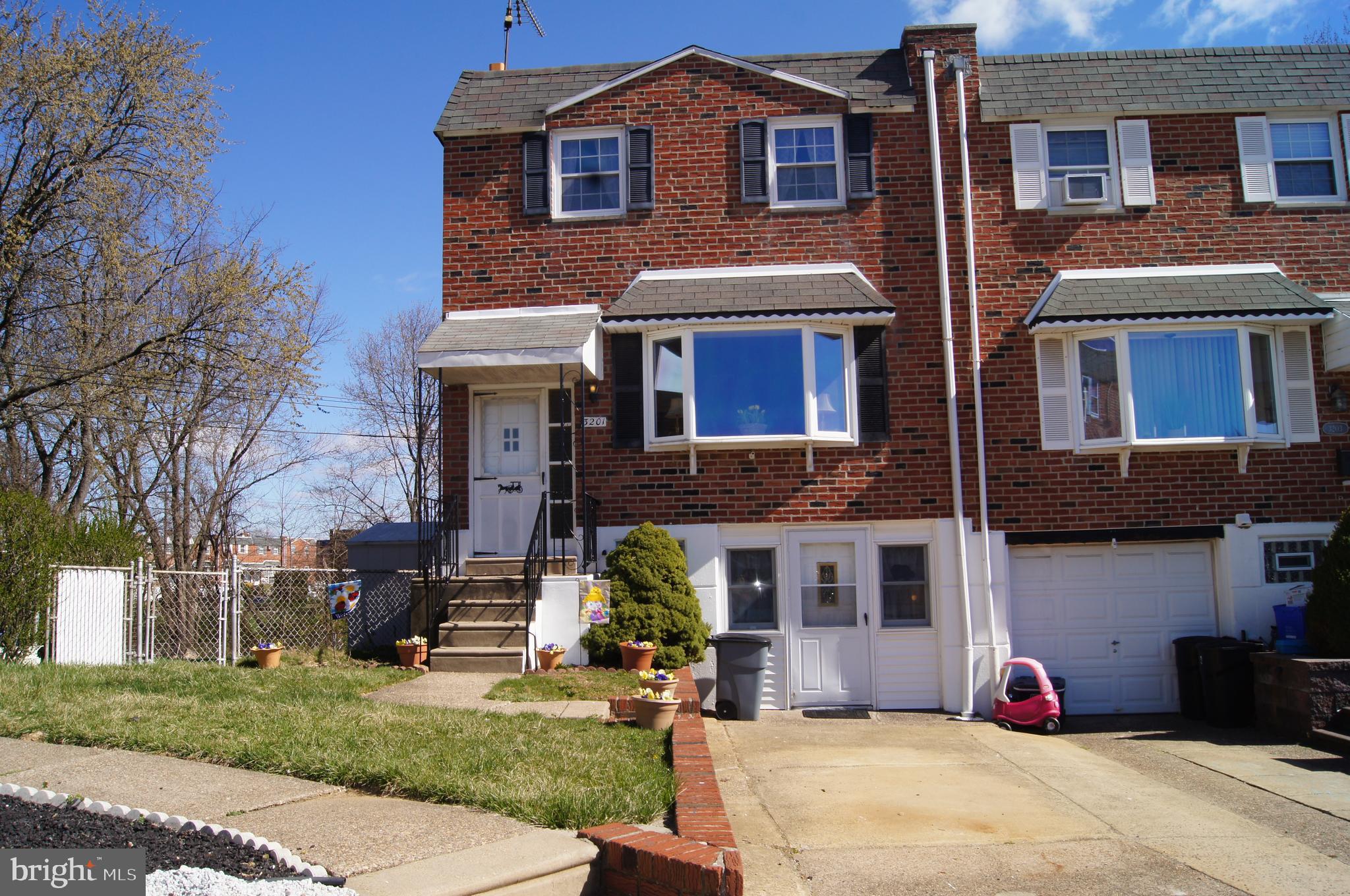 3201 Ancona Road Philadelphia, PA 19154 - Photo 3 of 75