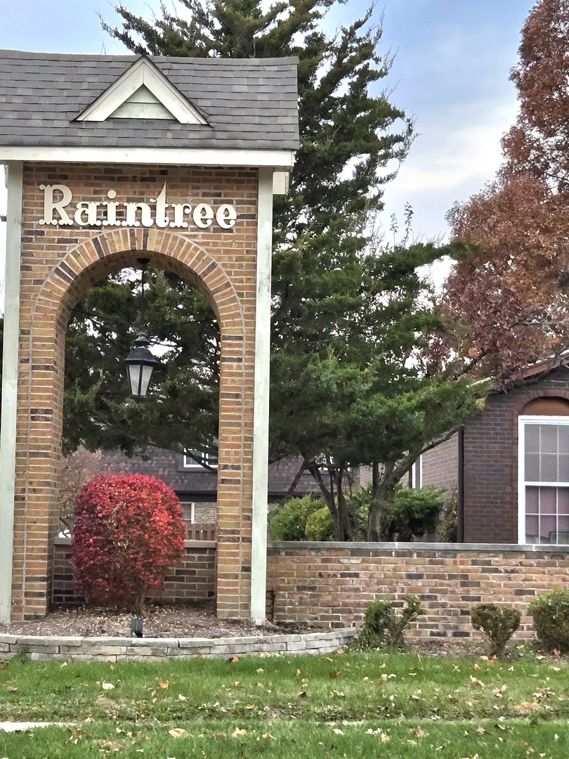 470 Raintree Court, Unit 3L Glen Ellyn, IL 60137 - Photo 33 of 33 Gallery Image 33