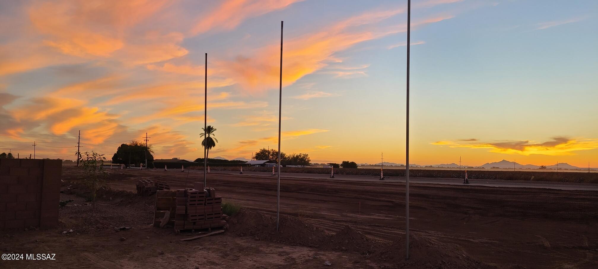 12496 West Barnett Road Marana, AZ 85653 - Photo 11 of 40