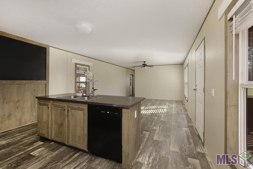14401 Courtney Road, Unit 23 Walker, LA 70785 - Photo 8 of 21