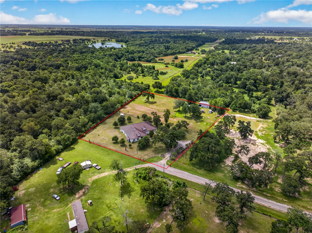 39595 Bosque Road Hempstead, TX 77445 - Photo 2 of 32