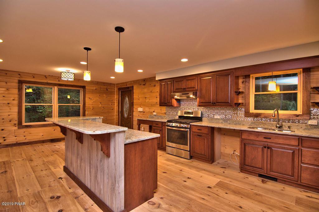 61 Giles Road Waymart, PA 18472 - Photo 12 of 45