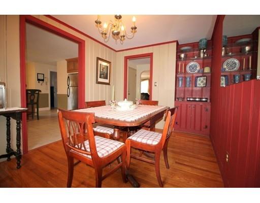 77 Abbott Street Springfield, MA 01118 - Photo 14 of 26