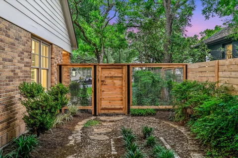 $2,150,000 | 1704 Travis Heights Boulevard, Austin, TX 78704