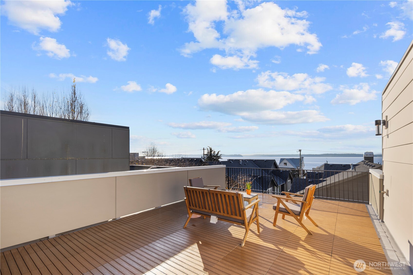 4121 B Chilberg Avenue Southwest Seattle, WA 98116 - Photo 26 of 29 a view of a terrace with furniture