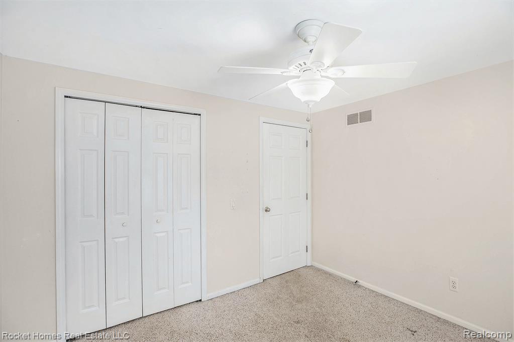 1815 Ruby Avenue Rochester Hills, MI 48309 - Photo 19 of 34