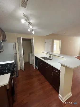 $2,757 | 488 Bedford Street, Unit 308, Stamford, CT 06901