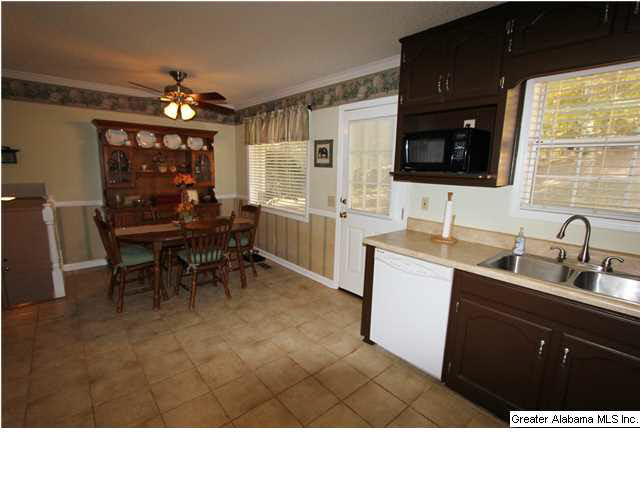 4412 Mayfair Road Anniston, AL 36207 - Photo 14 of 31