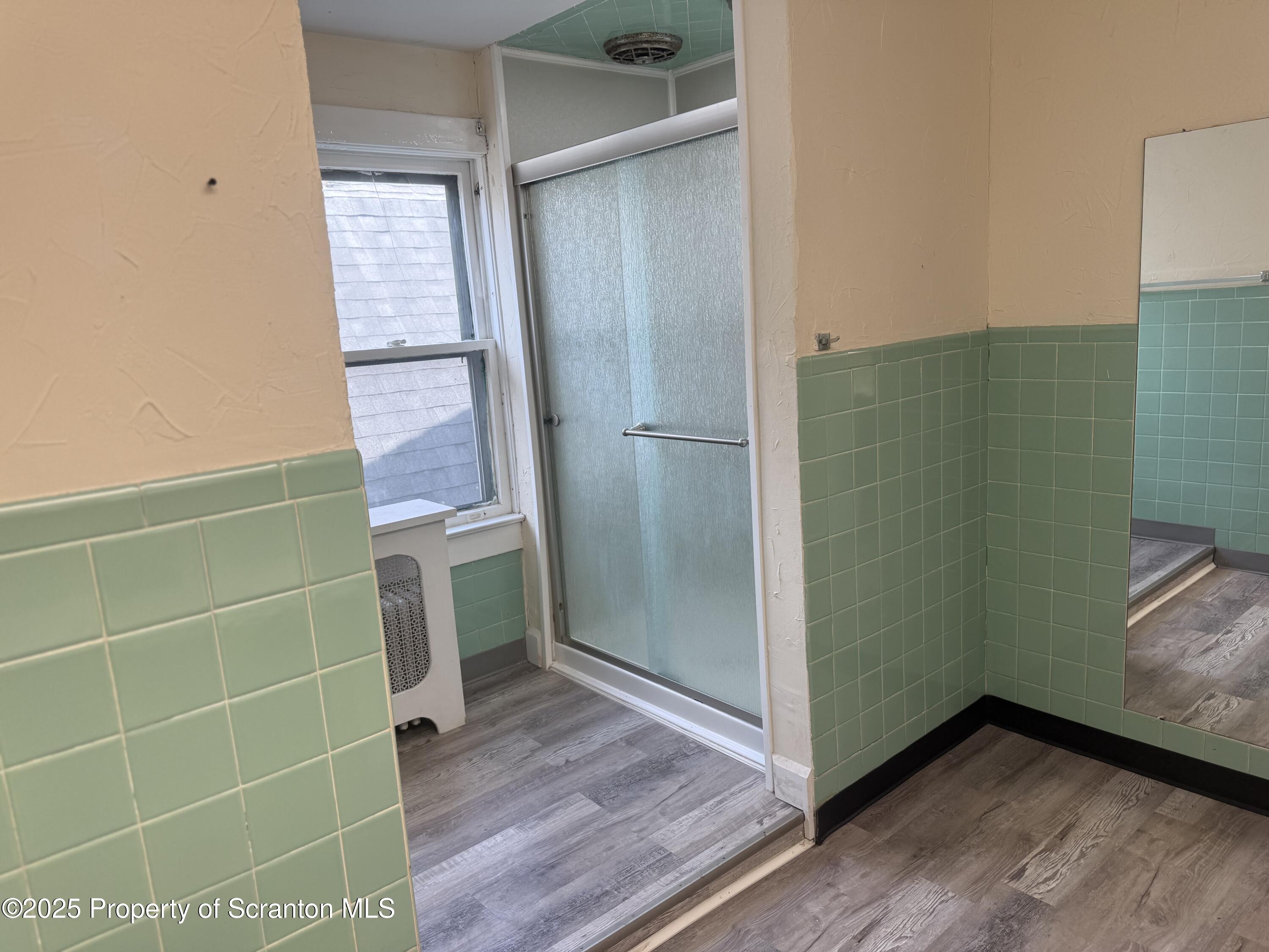 315 Wheeler Avenue Scranton, PA 18510 - Photo 16 of 18 a view of a bathroom
