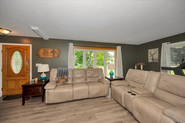 $329,000 | 5423 Banks Avenue, Superior, WI 54880