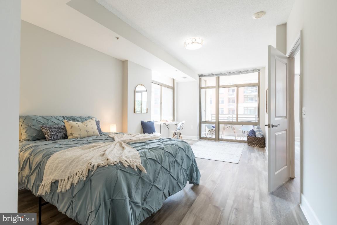 3650 South Glebe Road, Unit 242 Arlington, VA 22202 - Photo 15 of 36