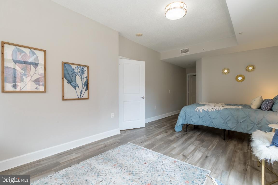 3650 South Glebe Road, Unit 242 Arlington, VA 22202 - Photo 16 of 36