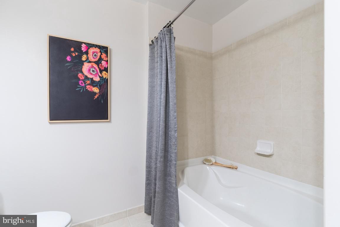 3650 South Glebe Road, Unit 242 Arlington, VA 22202 - Photo 23 of 36