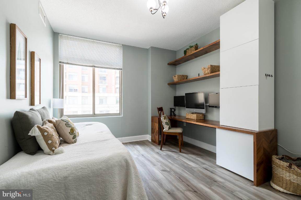 3650 South Glebe Road, Unit 242 Arlington, VA 22202 - Photo 24 of 36