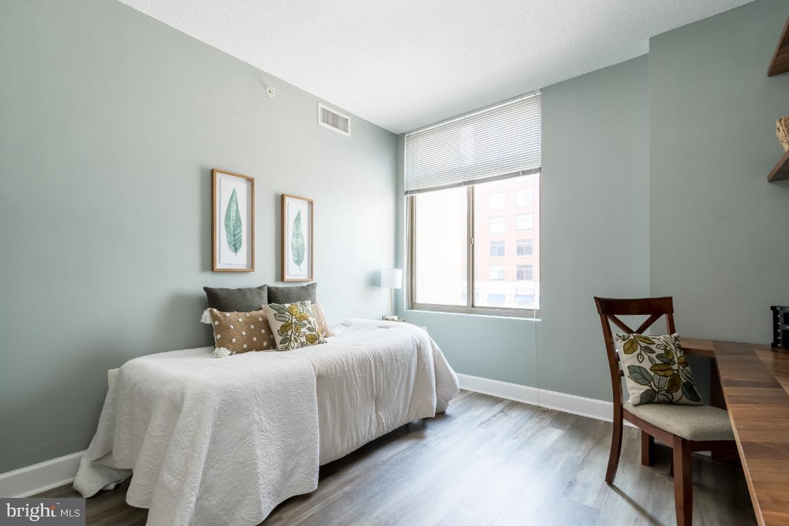 3650 South Glebe Road, Unit 242 Arlington, VA 22202 - Photo 26 of 36