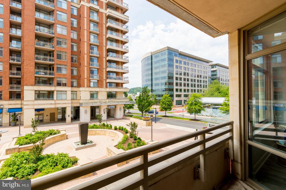 3650 South Glebe Road, Unit 242 Arlington, VA 22202 - Photo 28 of 36