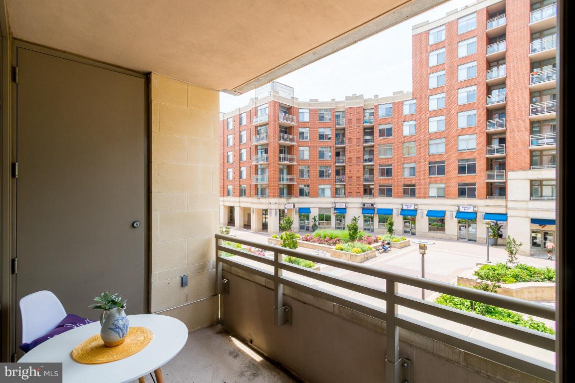 3650 South Glebe Road, Unit 242 Arlington, VA 22202 - Photo 29 of 36