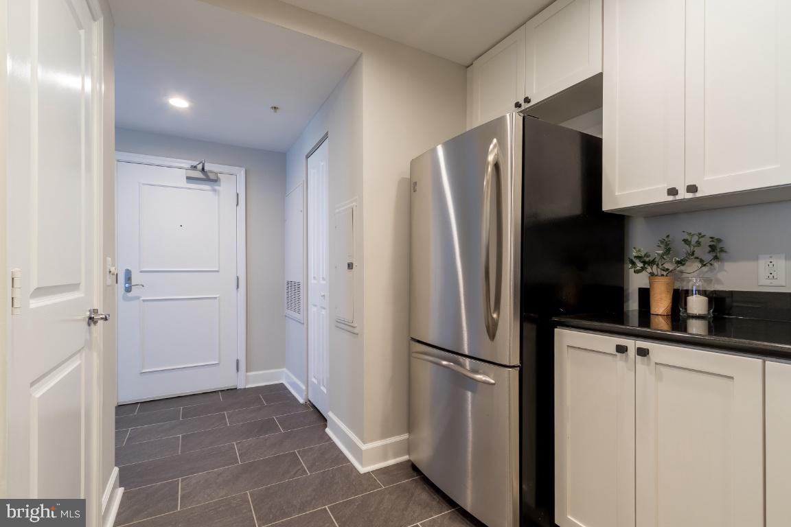 3650 South Glebe Road, Unit 242 Arlington, VA 22202 - Photo 6 of 36