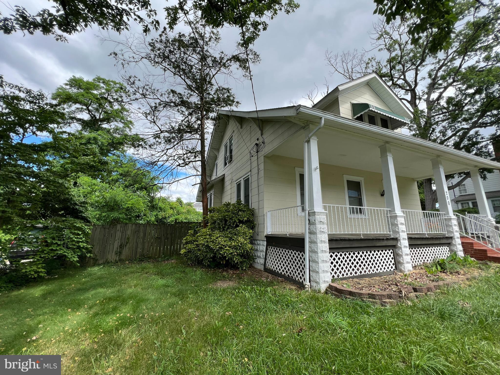 200 Mt De Sales Road Baltimore, MD 21229 - Photo 3 of 17