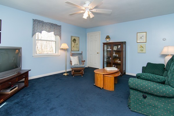 18 Stanley Road Medway, MA 02053 - Photo 12 of 30 Gallery Image 12