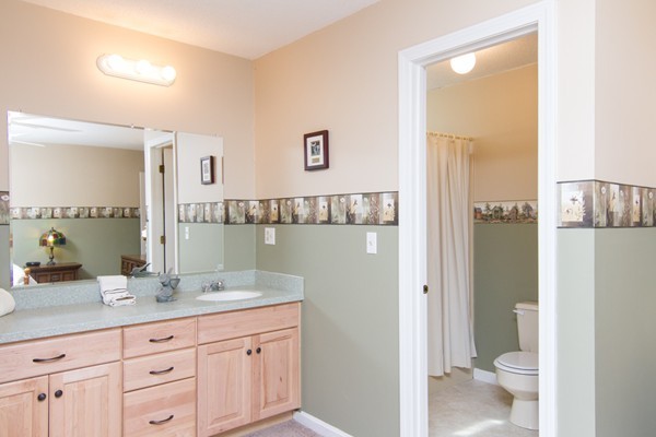 18 Stanley Road Medway, MA 02053 - Photo 19 of 30 Gallery Image 19