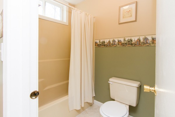 18 Stanley Road Medway, MA 02053 - Photo 20 of 30 Gallery Image 20