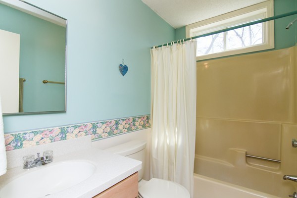 18 Stanley Road Medway, MA 02053 - Photo 25 of 30 Gallery Image 25