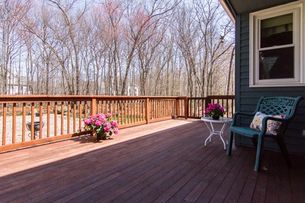 18 Stanley Road Medway, MA 02053 - Photo 27 of 30 Gallery Image 27