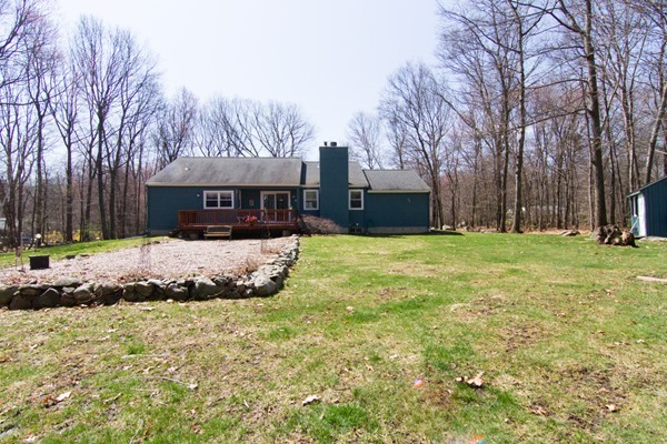 18 Stanley Road Medway, MA 02053 - Photo 28 of 30 Gallery Image 28