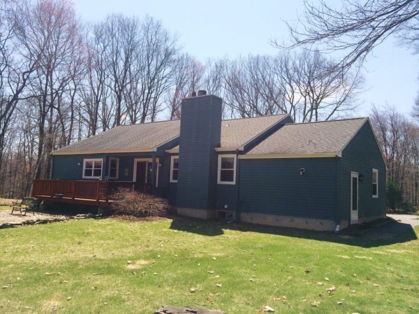 18 Stanley Road Medway, MA 02053 - Photo 3 of 30 Gallery Image 3