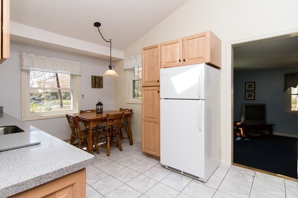 18 Stanley Road Medway, MA 02053 - Photo 10 of 30 Gallery Image 10