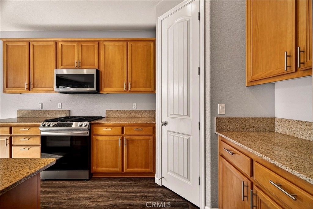 737 Windham Way Chico, CA 95973 - Photo 6 of 43